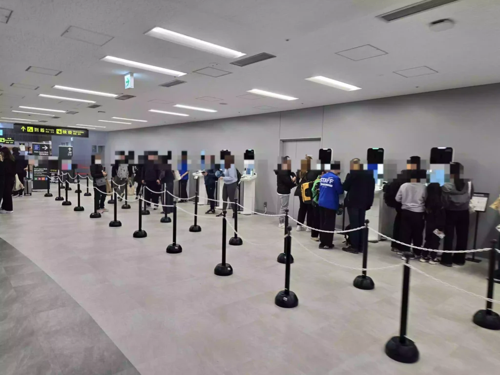 간사이 공항 셔틀 하차구역 비짓재팬웹 키오스크 Kansai Airport Shuttle Drop-off Area Visit Japan Web Kiosk