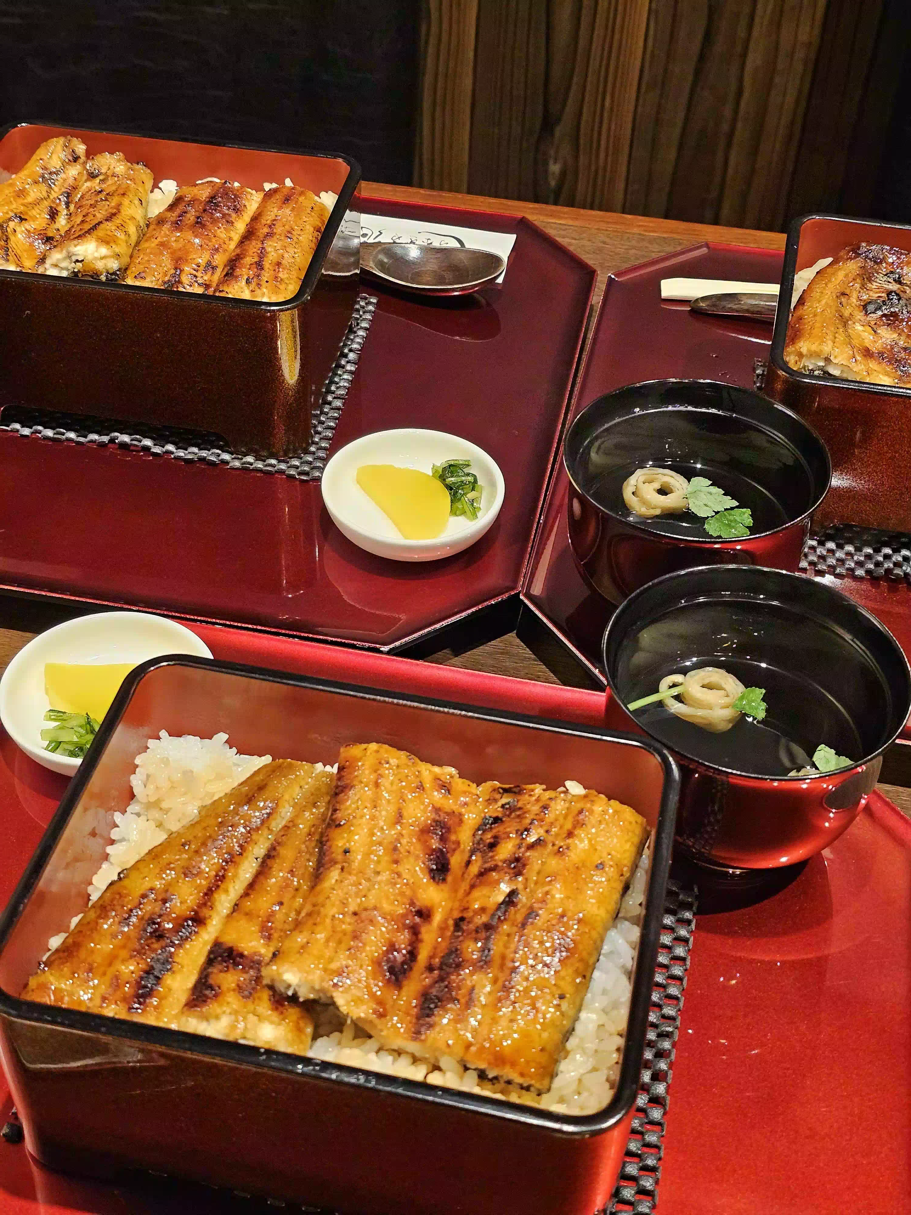 우나기야 카도 난바점 2/3 오사카 장어덮밥 차림 Unagiya Kado Namba 2/3 Eel Rice Bowl Set