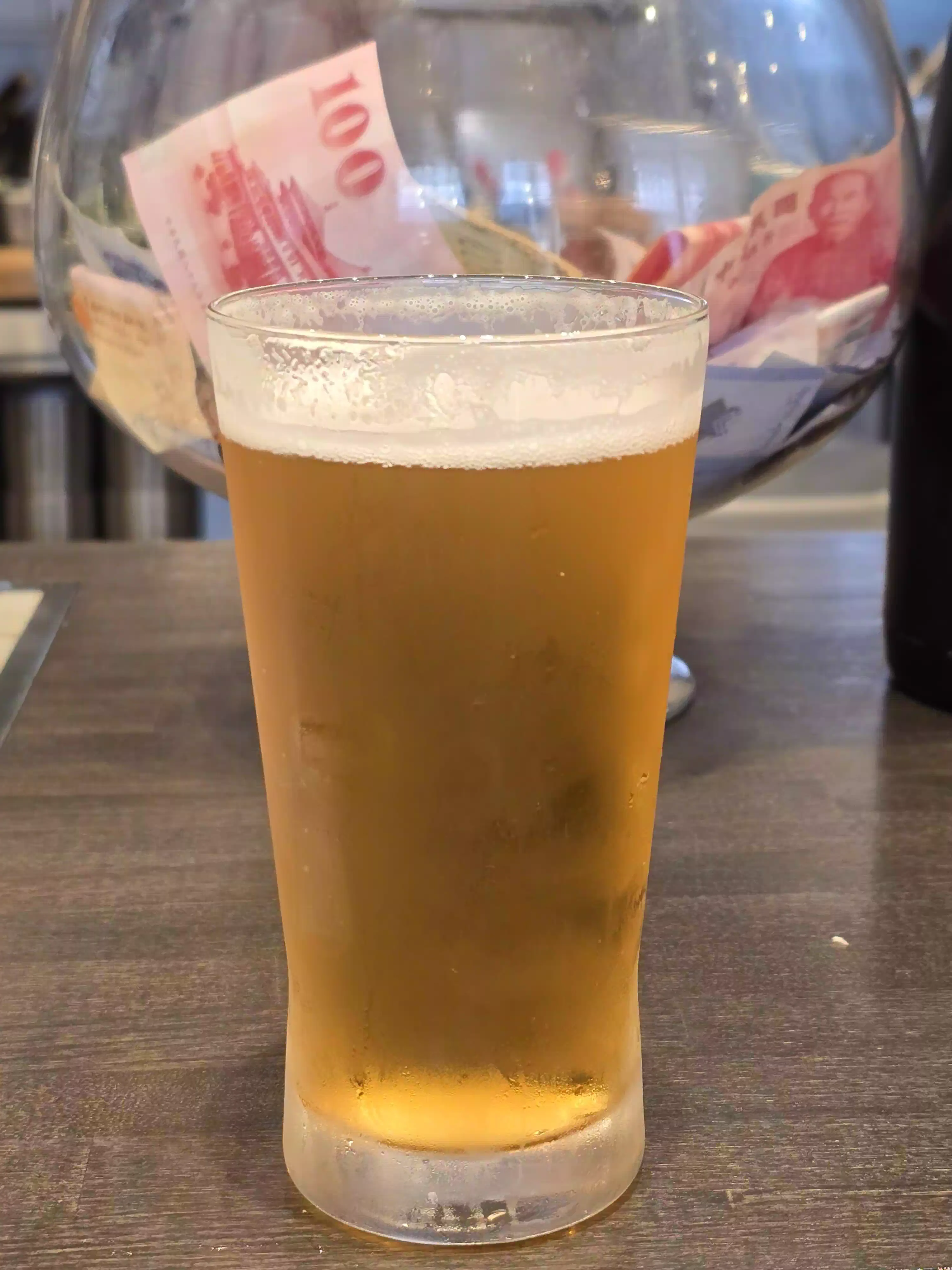 교토 잇슨보시 라멘의 생맥주 Draft beer at Kyoto Issunboshi Ramen